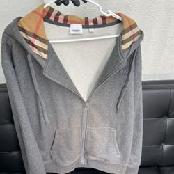 Burberry Zipup 