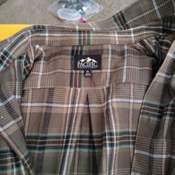 PACIFIC OUTFITTERS LONG SLEEVE PLAID SHIRT