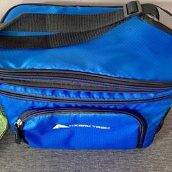 New 12 Can cooler (Ozark Trail)pick up 