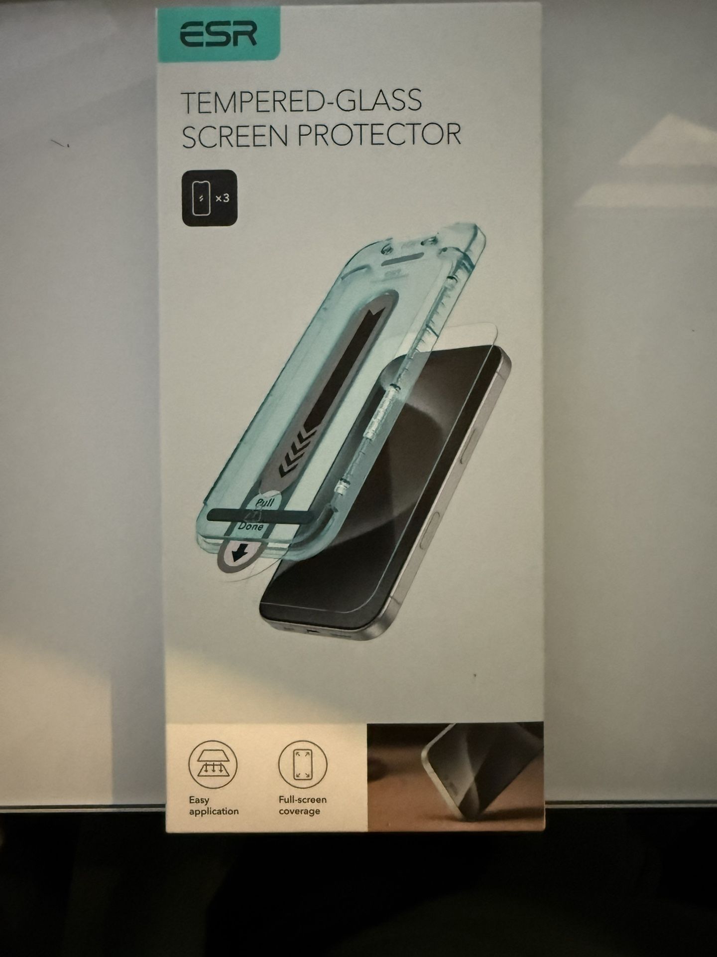 ESR tempered Glass Screen Protector I Phone Pro Max 16
