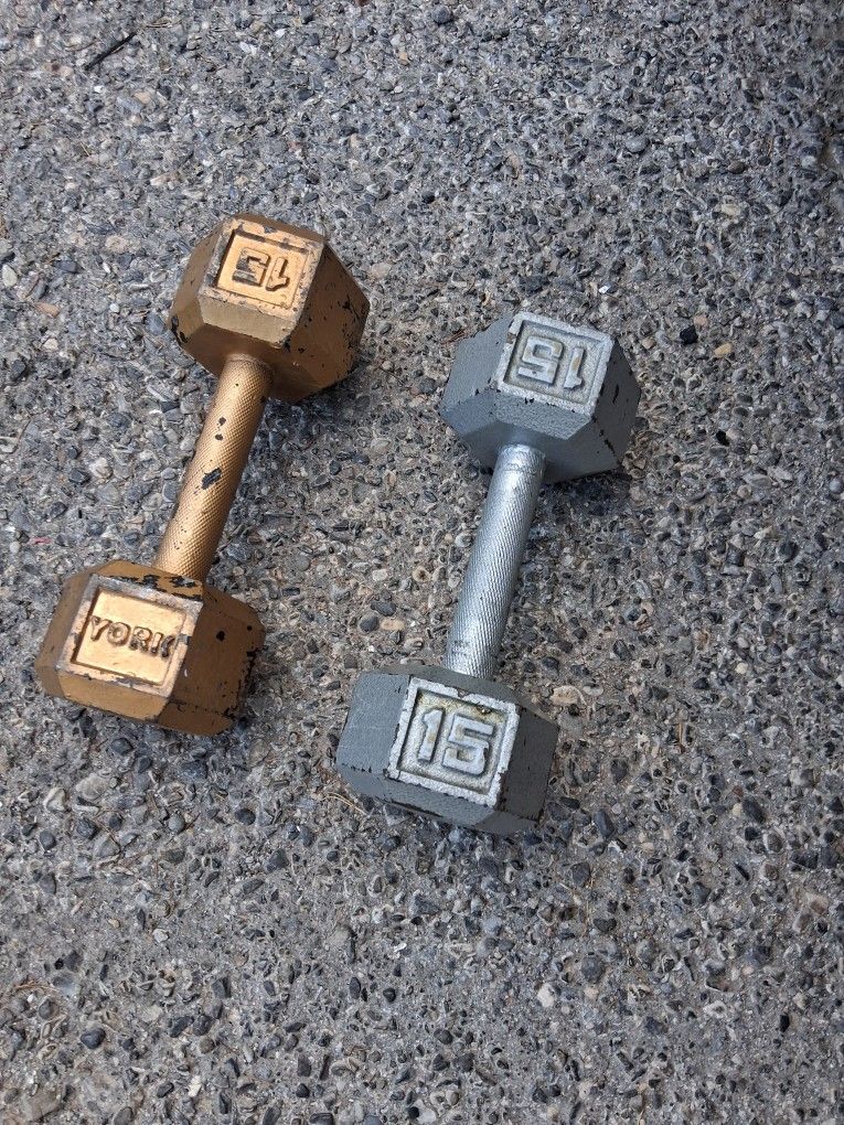 2-15 LB Dumbbells Rainbow/95 Pickup Between 2:00-10:40 Pm Cash Only Serious Buyer's Message Only Please 