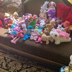 Massive stuffed animals
