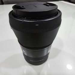 Sigma 16 MM F 1.4