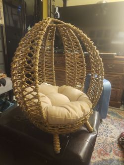 Pet wicker chair