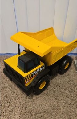 Tonka 952 Steel Dump Truck Toy