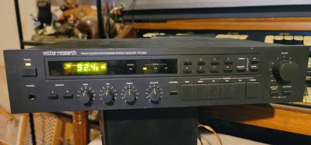 VECTOR RESEARCH STEREO RECEIVER  VRX-3500