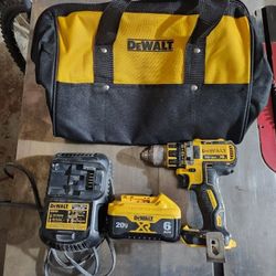 Dewalt Battery, Charger, Bag + Free Drill