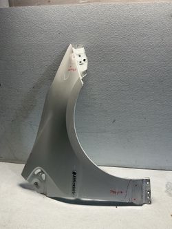 2016 - 2021 TOYOTA PRIUS - RIGHT PASSENGER SIDE FENDER OEM