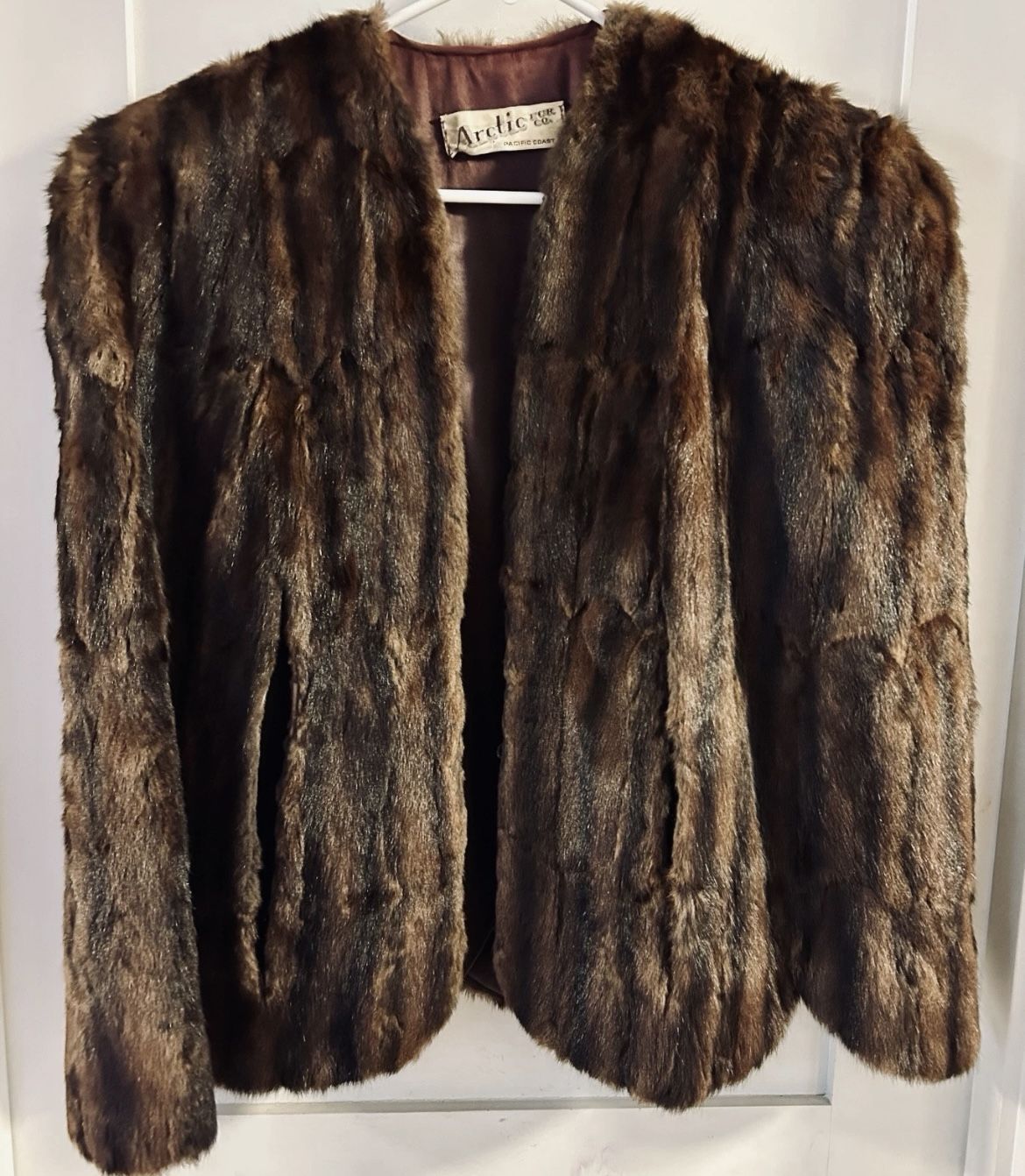Vintage Arctic Fur Company Pacific Coast Mink Fur cloak Shawl Cap