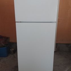 Nice Garage Fridge, Free Delivery 