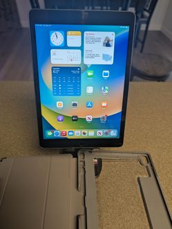 Gen 9 Apple iPad 256 GB