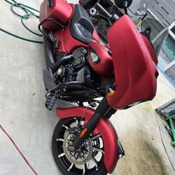 Indian Chieftain Dark Horse 