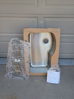 Glacier Bay 33in Euro Style Single Bowl Kitchen Sink