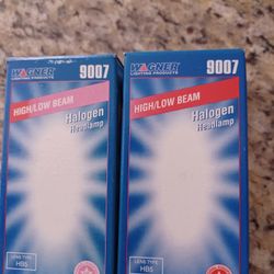 9007 Headlight Halogen  Bulbs New Condition 