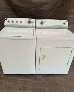 Kenmore washer and gas dryer laundry set