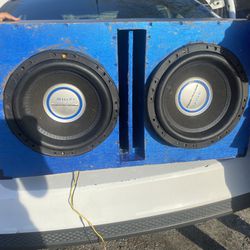 2 12s With 6000w Amp