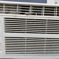5000 BTU Perfect Are Window AC Unit