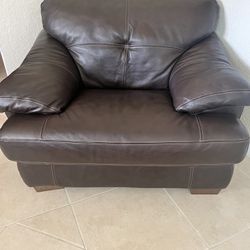 Oversized Genuine Leather Chair