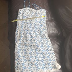 Womans Blue Feral Dress With Cute Dimond Necklace  