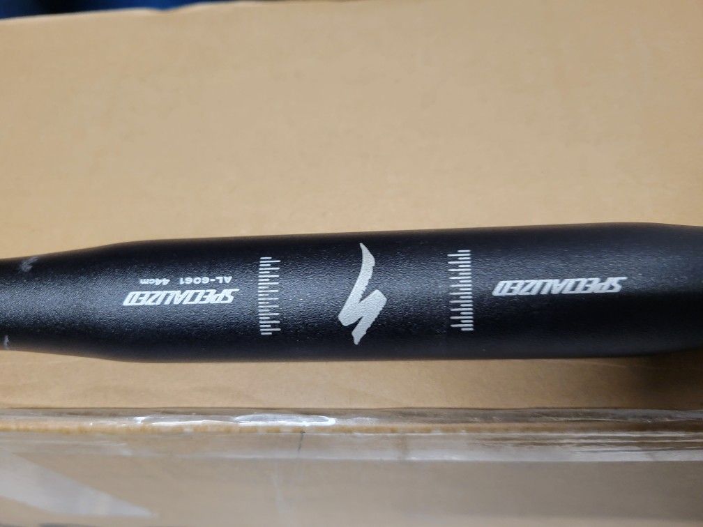 Specialized Handle Bar