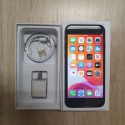 Iphone 8 64gb unlocked for sell at Rosemead CA please contact us626--940***5575