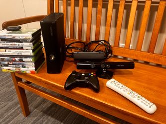 Xbox360 Kinect system with 15 games