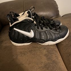 Foamposite Pro ‘Dr.Doom’