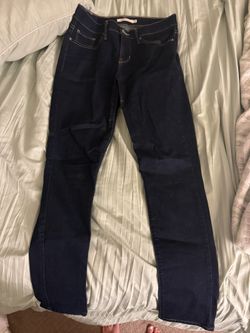 Levi’s Shaping Jeans