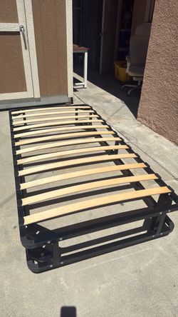Cama frame size twin