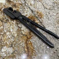AMP 69710-1 Hand Crimping Tool