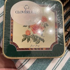 Cloverleaf Coasters