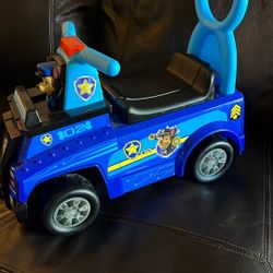 Paw Patrol Chase Cruiser Ride-On Vehicle