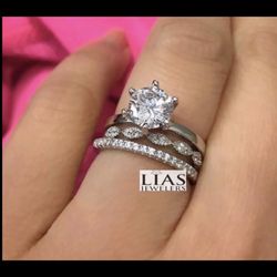 New 18k White Gold Wedding Ring Set 