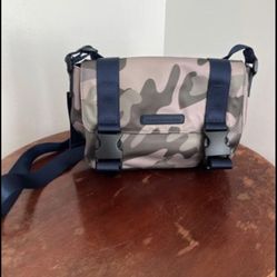 Women’s Cross Body Bag