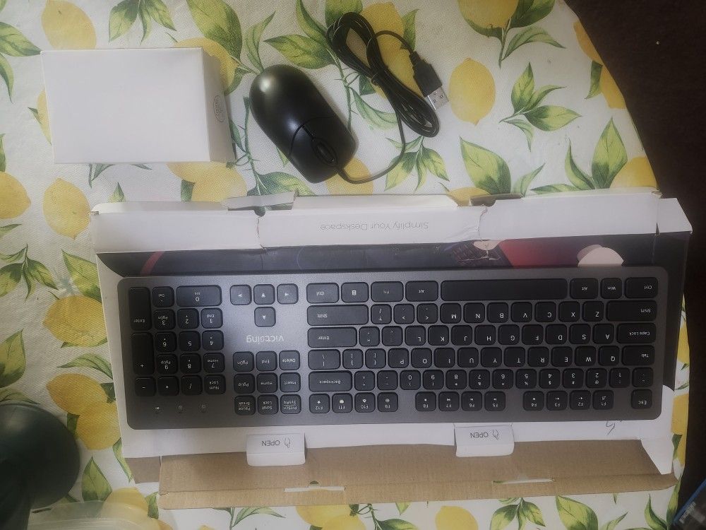Keyboard. $20 dolls..!!!!