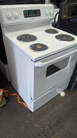 White HotPoint range