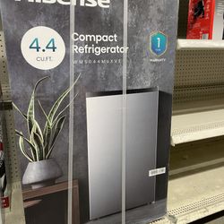 4.4 Mini Fridge