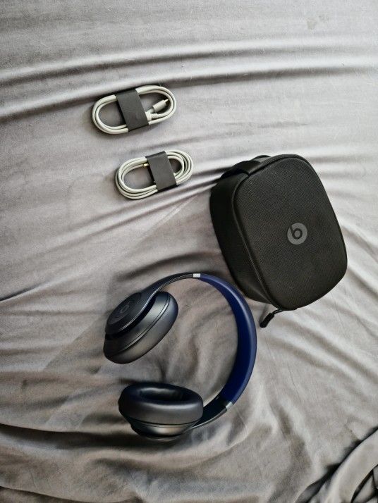 Beats Studio Pro
