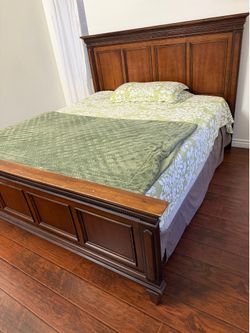 Great looking SoCal King size bed frame and mattresses - free