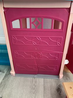 Barbie Dream House With Car Furniture for Sale in San Diego CA