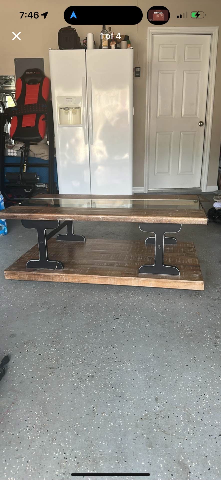 Beautiful Mid Century Farm  Coffee Table 