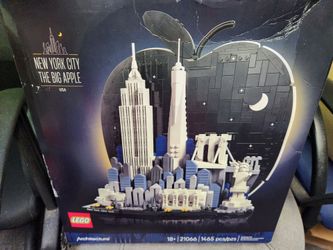 Lego New York City Big Apple building set