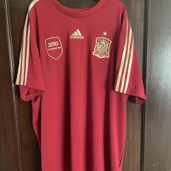  Espana Spain soccer jersey ( size 2XL ) like new condition
