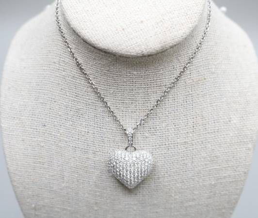 14K White Gold Cable Chain with 18K White Gold Diamond Heart Charm