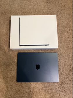 15 inch MacBook Air M3 16 GB