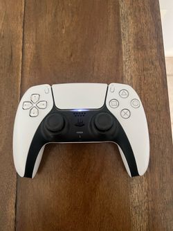 PS5 controller