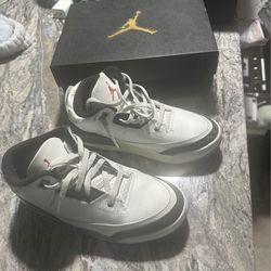 Girls sneakers size 3