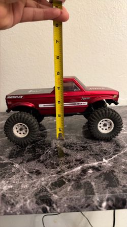 Red cat accent