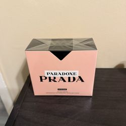 New Prada Paradoxe Intense Eau de Parfum