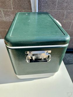 Coleman Vintage Cooler.